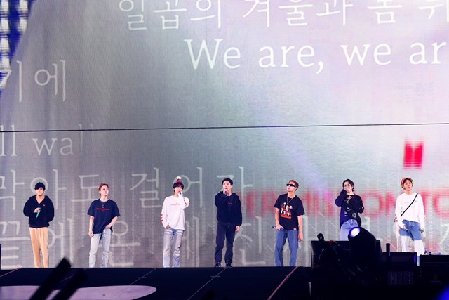 Concert “BTS Permission To Dance On Stage - LA” của BTS lập nhiều kỷ lục. Concert “BTS Permission To Dance On Stage - LA” của BTS lập nhiều kỷ lục.