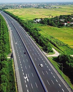 Bộ Xây dựng: Quyết liệt đổi mới, mục tiêu 5.000 km cao tốc và 1 triệu căn nhà ở xã hội vào năm 2030