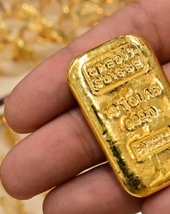 Ngày 21/5: Giá vàng thế giới chốt phiên cuối tuần ở mức cao, vàng miếng SJC bám sát 70 triệu đồng/lượng