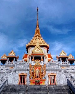 Khám phá những ngôi chùa kỳ lạ ở Thái Lan: Bí ẩn bức tượng Phật vàng lớn nhất thế giới