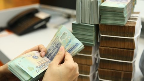 Lãi suất tiết kiệm đồng loạt giảm, hàng nghìn tỷ đồng tiền gửi sắp đáo hạn sẽ dịch chuyển tới đâu?
