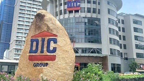 DIC Holdings (DC4) muốn huy động gần 290 tỷ đồng từ chào bán cổ phiếu để trả nợ