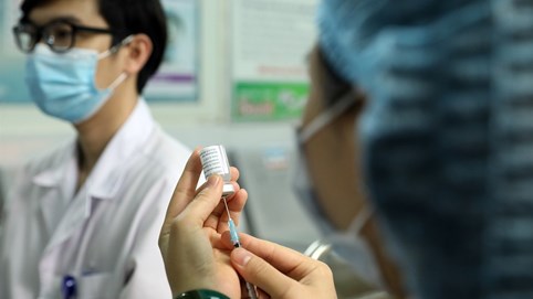 Dịch Covid-19: Bộ Y tế sẽ thu hồi vaccine nếu địa phương không tổ chức tiêm hết