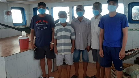 Dịch Covid-19: Phát hiện 5 thuyền viên nhập cảnh trái phép trên vùng biển Kiên Giang