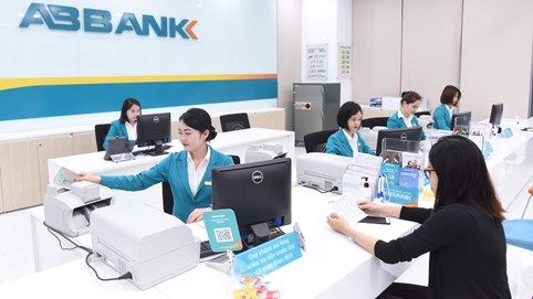 ABBank lỗ quý 3, nợ có khả năng mất vốn tăng vọt, tỷ lệ nợ xấu trên cho vay khách hàng vượt 3%