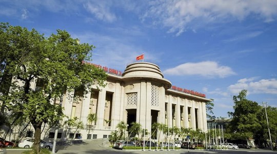 NHNN yêu cầu ngân hàng giảm lãi suất cho vay, hỗ trợ tăng trưởng kinh tế