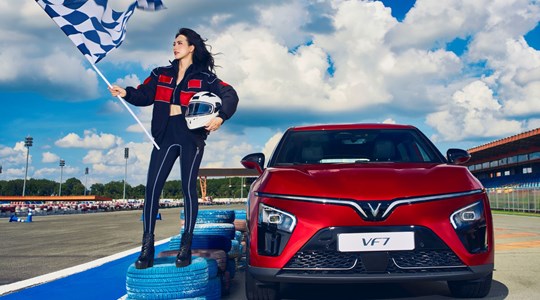 VinFast VF 7 thắng lớn tại Car Awards 2024: Bỏ xa đối thủ với 3 ưu điểm chiếm trọn cảm tình người dùng