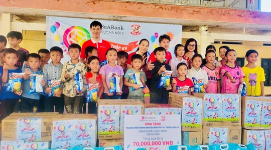SeABankers: Vì trẻ thơ - Một thập kỷ yêu thương khởi nguồn từ trái tim 
