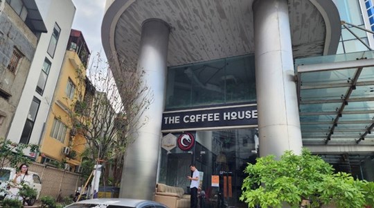Vụ rơi kính tại The Coffee House: Hé lộ danh tính chủ tòa nhà Việt Tower