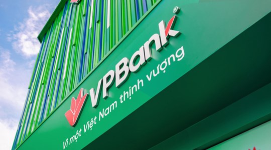 VPBank (VPB) đặt mục tiêu lợi nhuận hơn 24.000 tỷ đồng năm 2023, chia cổ tức bằng tiền mặt tỷ lệ 10%