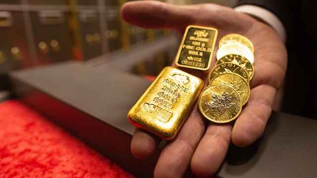 SJC金錠價格飆升至50萬越南盾/兩； 世界黃金價格接近 1,990 美元/盎司的水平