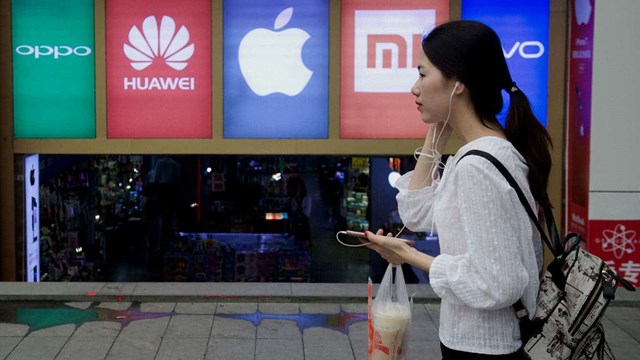 Thị trường smartphone tại Trung Quốc giảm thấp nhất trong 10 năm