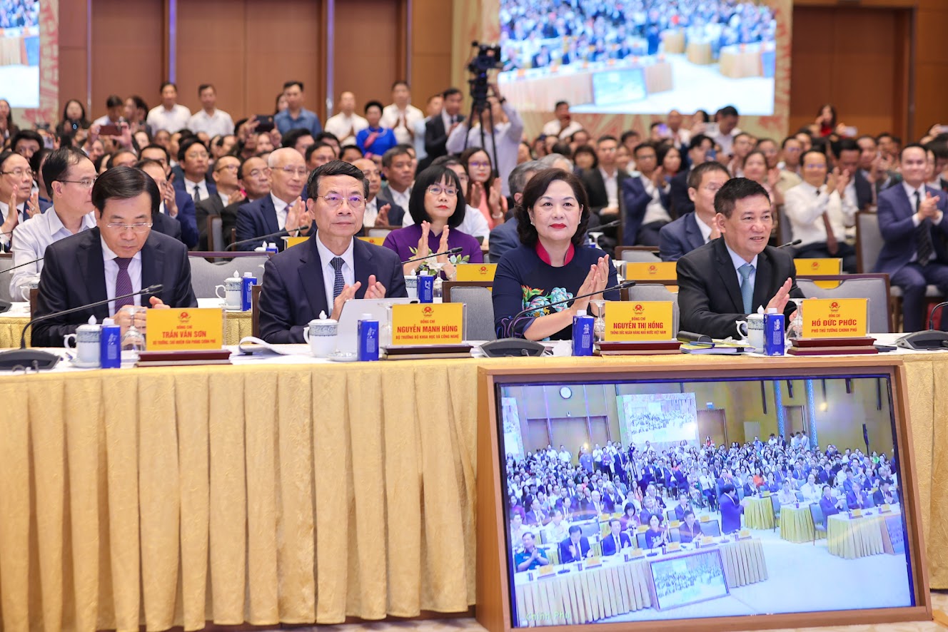 TỔNG THUẬT: Thủ tướng tọa đàm với doanh nghiệp về phát triển kinh tế tư nhân - Ảnh 6