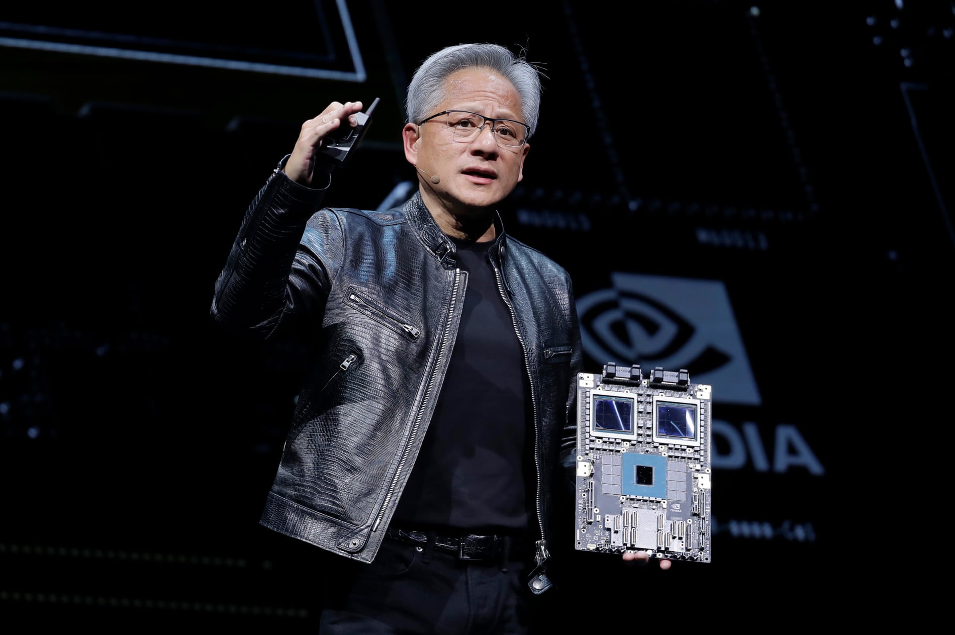 CEO Jensen Huang của NVIDIA