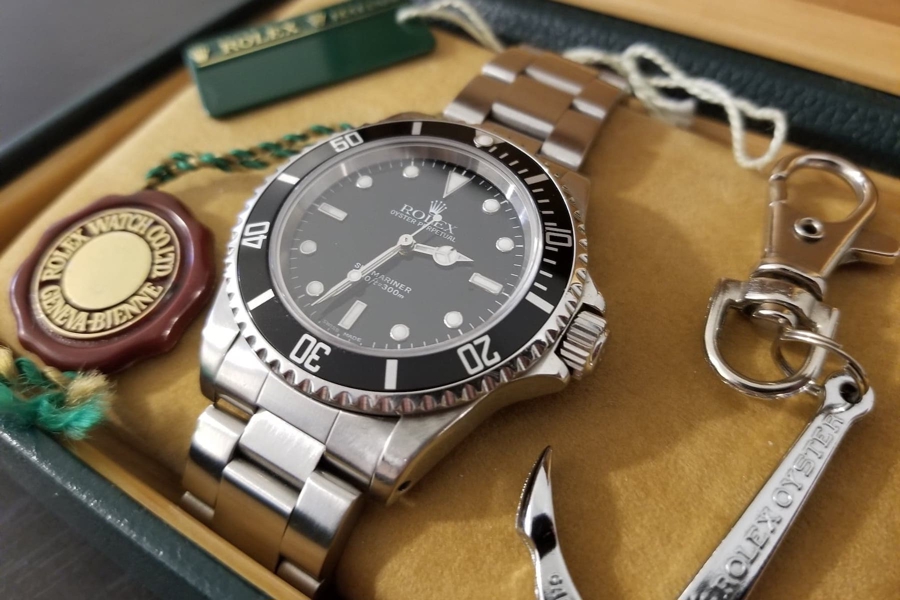 Hans Wilsdorf và Rolex: Hành trình biến đồng hồ đeo tay từ món nữ trang thành biểu tượng của sự chính xác - Ảnh 2 Hans Wilsdorf và Rolex: Hành trình biến đồng hồ đeo tay từ món nữ trang thành biểu tượng của sự chính xác - Ảnh 2