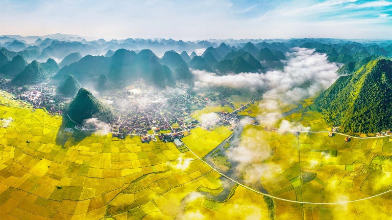 Lạng Sơn có nhiều dư địa để phát triển du lịch, điện gió, logistics...