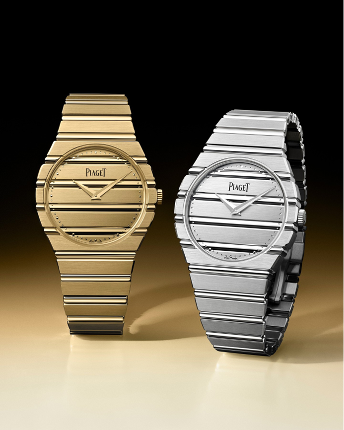 Năm ngoái, Piaget chính thức đưa thiết kế kinh điển của mình trở lại với chiếc Piaget Polo 79 (phân biệt với nguyên bản qua số 79 sau tên) bằng vàng vàng (bên trái trong ảnh). Mẫu đồng hồ giữ lại hầu hết đường nét của bản vẽ gốc xoay quanh mô-típ dọc sóng (gadroon) gợi tổng thể liền mạch. Đầu năm nay, Piaget bổ sung phiên bản vàng trắng, qua đó chính thức đưa cặp đồng hồ tròn nổi tiếng “song kiếm hợp bích” một lần nữa. Ảnh: Piaget 