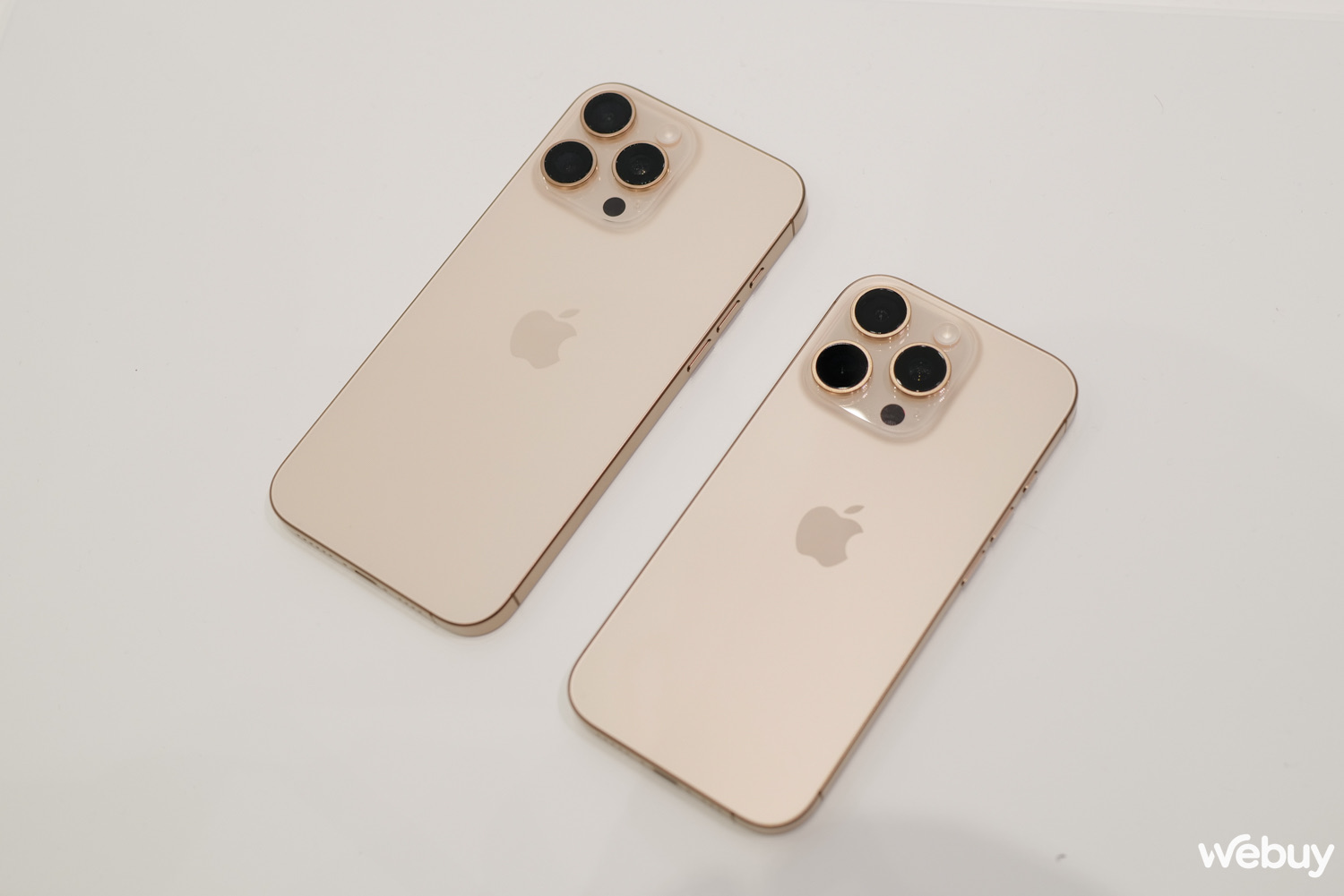 iPhone 16 Pro m&agrave;u Titan Sa Mạc