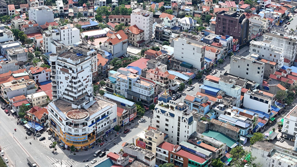 Với lợi thế về quy hoạch đa trung t&acirc;m v&agrave; hạ tầng đồng bộ, Thủy Nguy&ecirc;n đang khẳng định sức h&uacute;t vượt trội so với c&aacute;c khu vực l&acirc;n cận &nbsp;