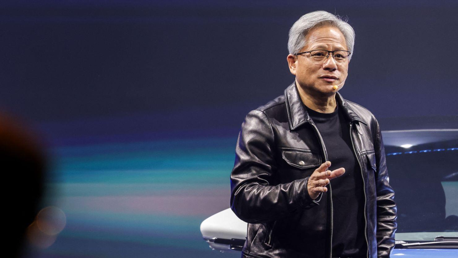 CEO Jensen Huang: AI c&#242;n l&#226;u mới hết &#39;bịa chuyện&#39;, muốn giải quyết phải tăng c&#244;ng suất t&#237;nh to&#225;n gấp bội - Ảnh 1