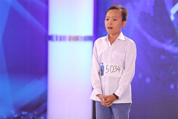 Hình ảnh Hồ Văn Cường khi tham gia cuộc thi "Vietnam Idol Kids 2016".