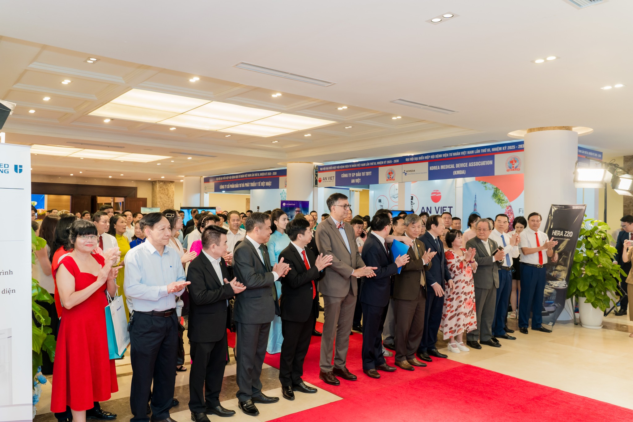Đột phá thể chế, tạo đà cho y tế tư nhân bứt phá - Ảnh 4