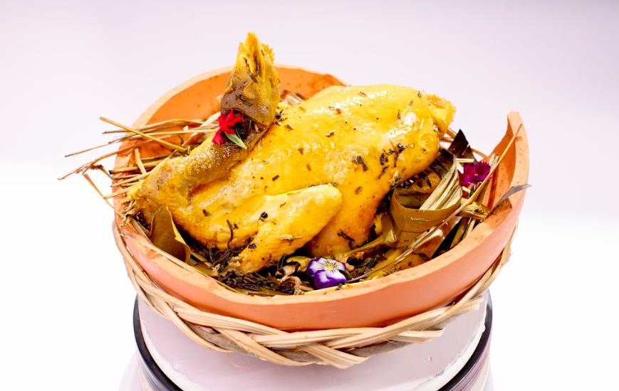 Món gà xông hương của Chef Ryan Món gà xông hương của Chef Ryan