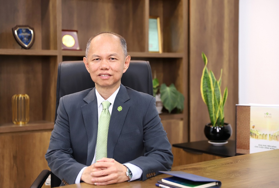 Ông Dennis Ng Teck Yow, CEO Gamuda Land Việt Nam, đảm nhận chức vụ CEO Novaland từ 17/3 Ông Dennis Ng Teck Yow, CEO Gamuda Land Việt Nam, đảm nhận chức vụ CEO Novaland từ 17/3