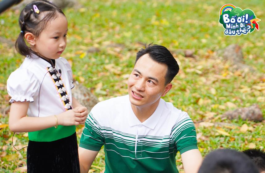Bố ơi, mình đi đâu thế? 2025 - Hành trình tập sự 1: Hỏi, khóc, cười - các cặp bố con 'triệu view' làm khuynh đảo Thảo Cầm Viên Sài Gòn - Ảnh 2 Bố ơi, mình đi đâu thế? 2025 - Hành trình tập sự 1: Hỏi, khóc, cười - các cặp bố con 'triệu view' làm khuynh đảo Thảo Cầm Viên Sài Gòn - Ảnh 2