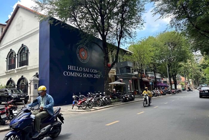 Hé lộ thương hiệu cà phê thế chân Starbucks ở 'khu đất vàng' Hàn Thuyên - Ảnh 1 Hé lộ thương hiệu cà phê thế chân Starbucks ở 'khu đất vàng' Hàn Thuyên - Ảnh 1