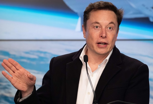 Cổ phiếu của h&atilde;ng xe điện Tesla đ&atilde; giảm 9,2% khiến khối t&agrave;i sản của Elon Musk "sụt" gần 17 tỷ USD.