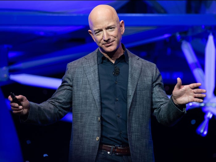 Theo vị tỷ phú Jeff Bezos, thất bại và đổi mới luôn đi song hành Theo vị tỷ phú Jeff Bezos, thất bại và đổi mới luôn đi song hành
