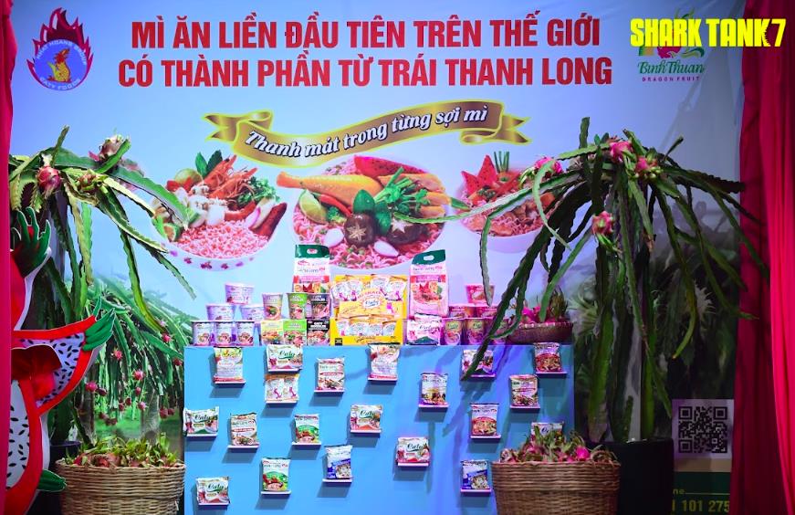 &#39;Cơn b&#227;o&#39; Mỳ t&#244;m Thanh Long b&#249;ng nổ deal triệu USD tr&#234;n s&#243;ng Shark Tank sau viral mạng x&#227; hội  - Ảnh 1