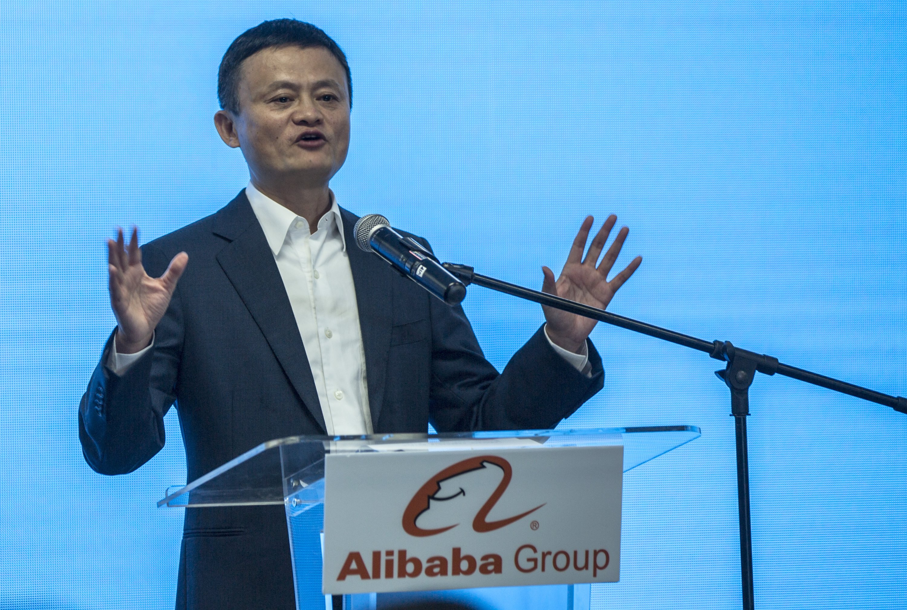 Gặp khó ở thị trường trong nước, Alibaba một lần nữa tìm cách đánh chiếm thị phần ở các thị trường nước ngoài. Gặp khó ở thị trường trong nước, Alibaba một lần nữa tìm cách đánh chiếm thị phần ở các thị trường nước ngoài.