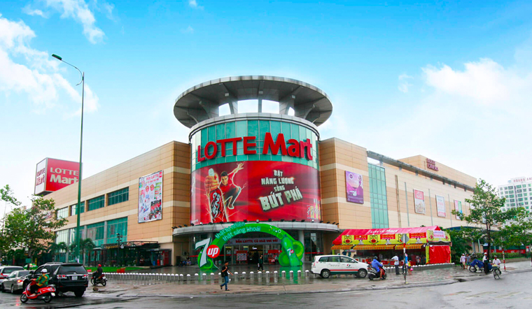 Lotte Mart, GS25, E-mart: những “gã khổng lồ” ngành bán lẻ Hàn Quốc gục ngã tại thị trường Đông Nam Á - Ảnh 1 Lotte Mart, GS25, E-mart: những “gã khổng lồ” ngành bán lẻ Hàn Quốc gục ngã tại thị trường Đông Nam Á - Ảnh 1