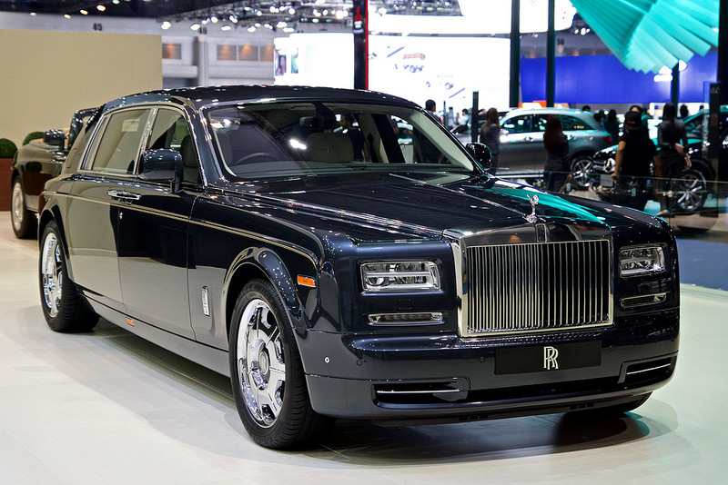 RollsRoyce Motor Cars Long Island  Bespoke Motor Group