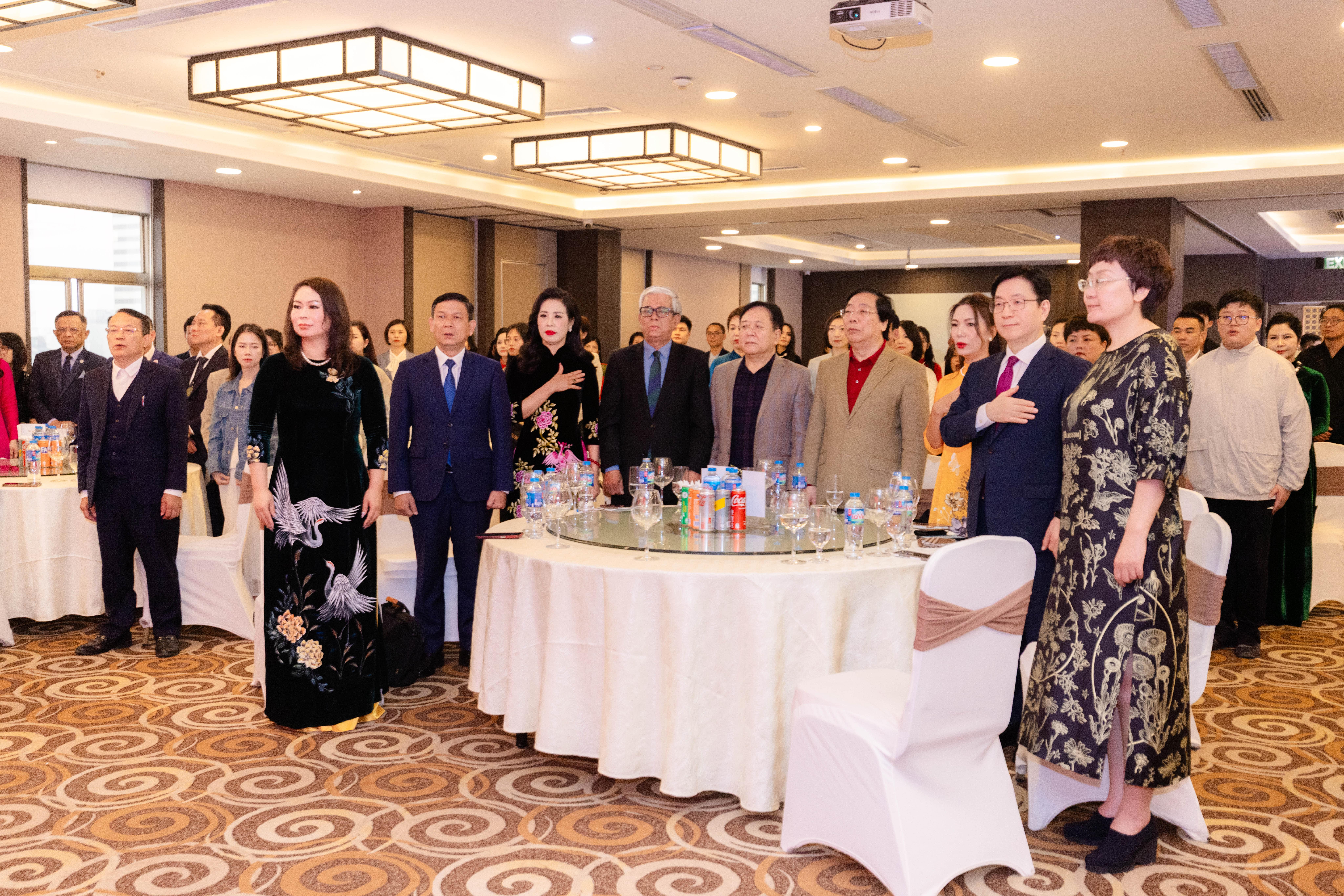 Quang cảnh diễn đ&agrave;n Kinh tế Nữ Doanh nh&acirc;n trong Kỷ nguy&ecirc;n vươn m&igrave;nh của D&acirc;n tộc.