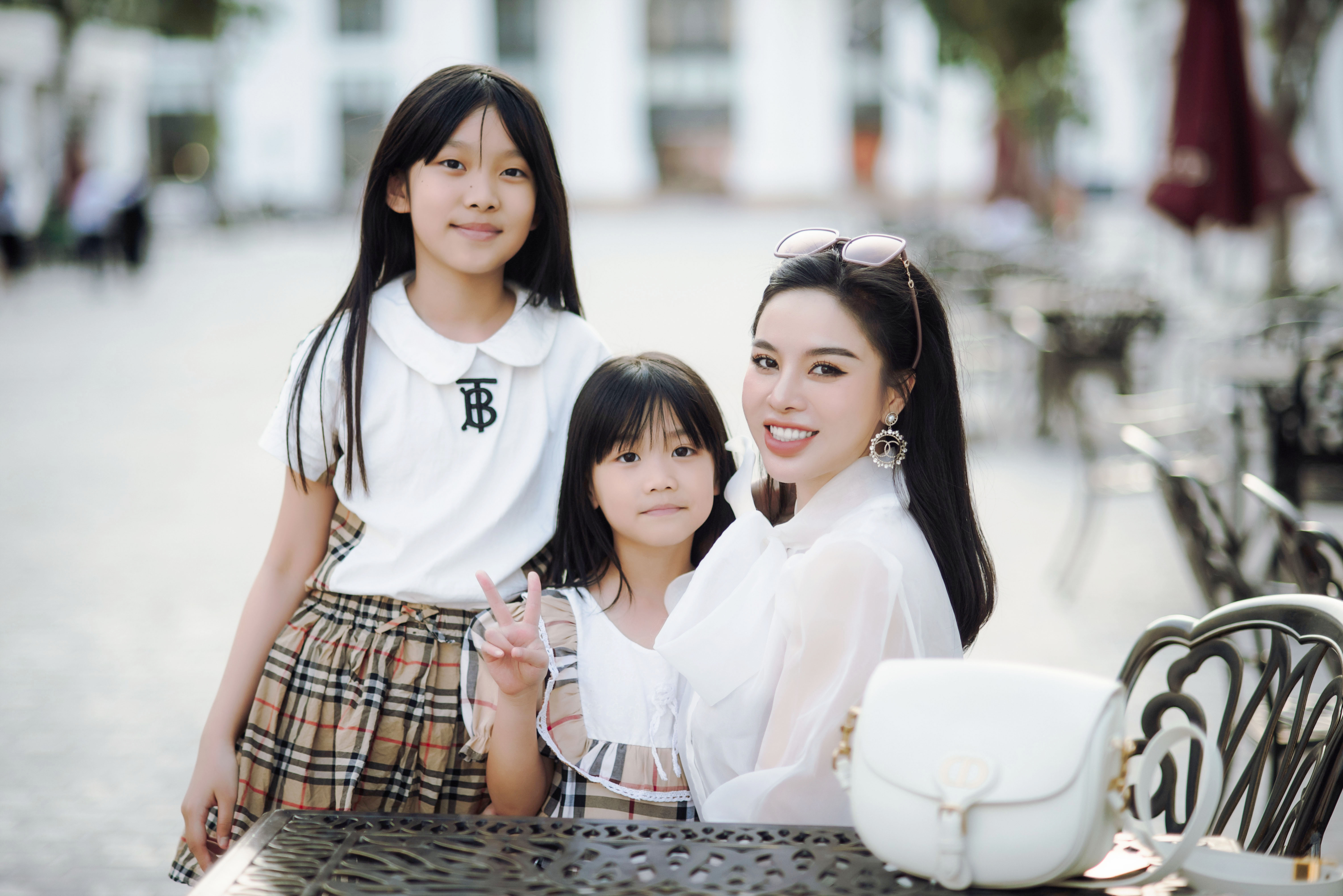 Nữ hoàng doanh nhân Lê Thị Ánh - CEO Thương hiệu Mỹ phẩm Yuby Lab: Kiến tạo cuộc đời hoàn mỹ cho cộng đồng phụ nữ - Ảnh 3