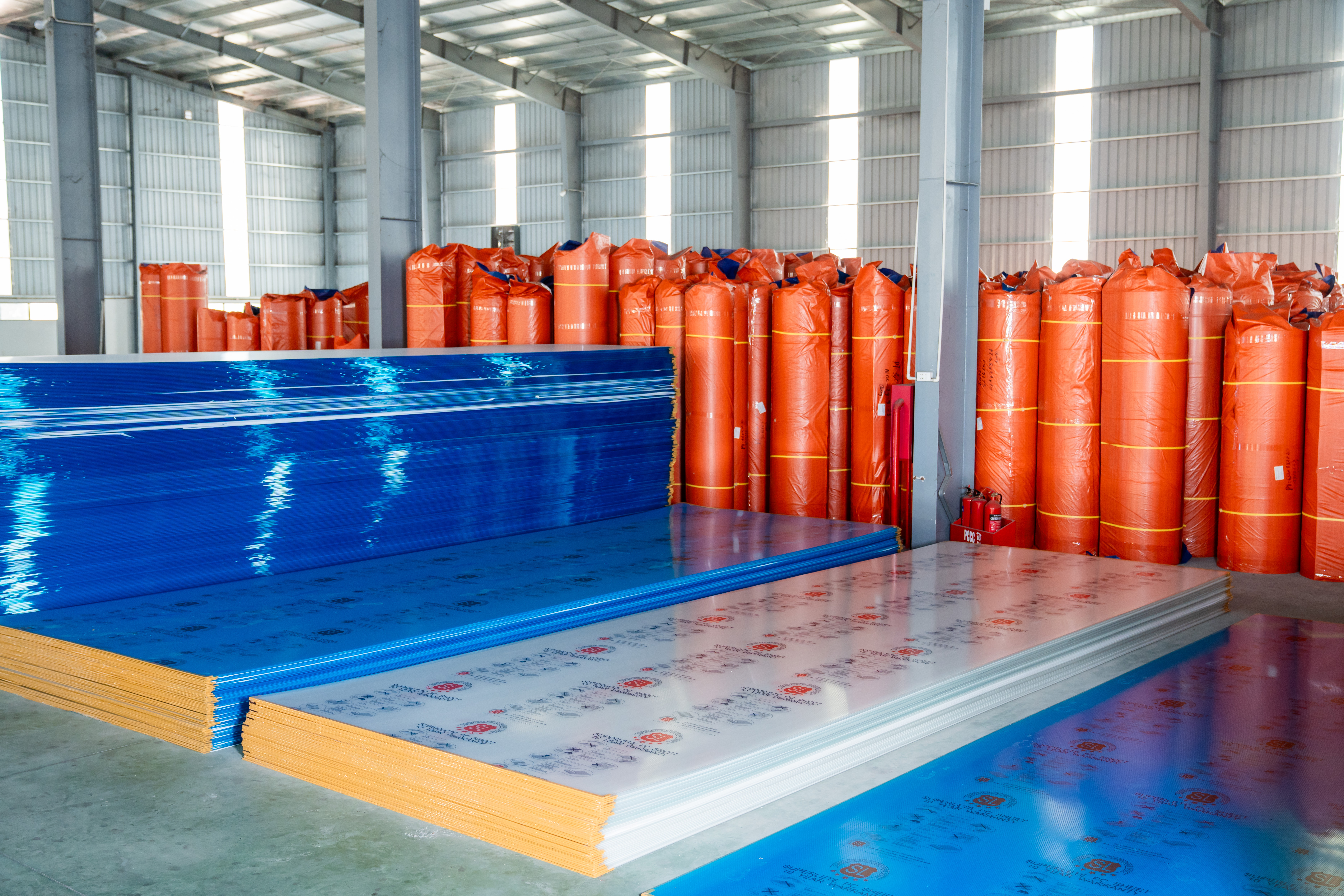 Tấm nhựa lấy s&aacute;ng SL Polycarbonate sản phẩm chủ lực của nh&agrave; m&aacute;y VinaSPC