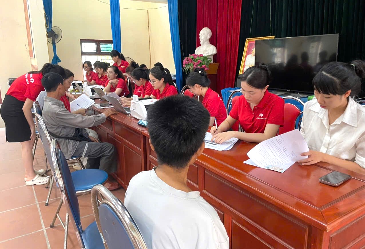 Techcombank gia tăng trải nghiệm, đồng hành cùng chính quyền và người dân giải phóng mặt bằng - Ảnh 1
