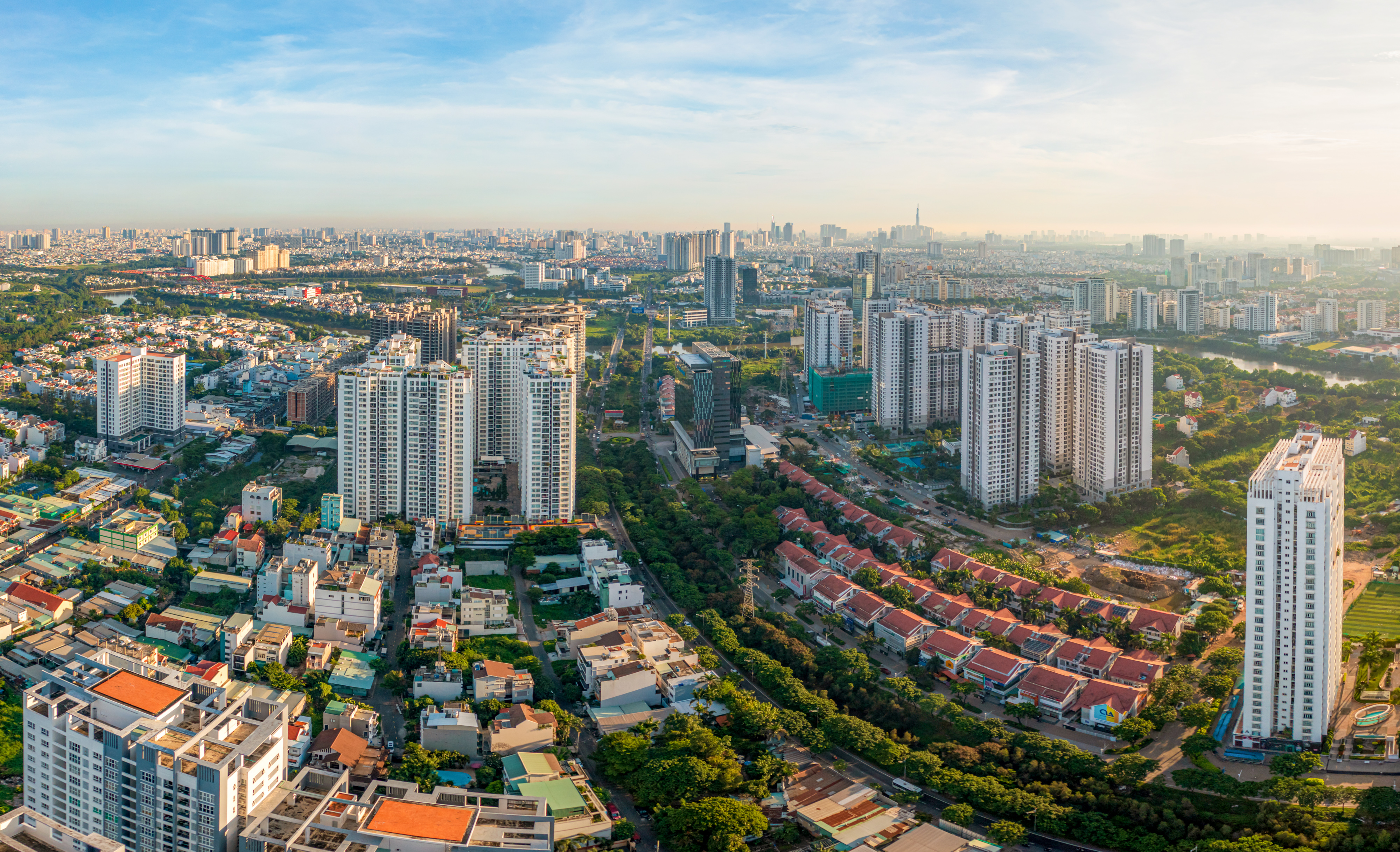 Thị trường bất động sản Nam S&agrave;i G&ograve;n bất ngờ c&oacute; nguồn cung mới sau khoản thời gian ho&agrave;n thiện ph&aacute;p l&yacute;. Ảnh: PL &nbsp;