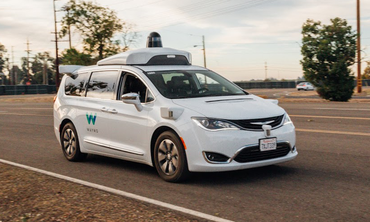 Waymo (sản phẩm của Alphabet, c&ocirc;ng ty mẹ Google) l&agrave; đơn vị ti&ecirc;n phong ph&aacute;t triển xe tự l&aacute;i cấp độ 4.