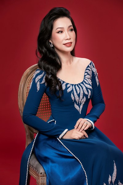 Trịnh Kim Chi Làm 