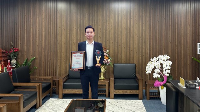 Doanh nh&#226;n Nguyễn Nho Khang vinh dự nhận giải thưởng TOP 10 Thương hiệu nổi tiếng Ch&#226;u &#193; - Th&#225;i B&#236;nh Dương năm 2022 - Ảnh 1