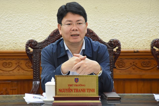 Thứ trưởng Nguyễn Thanh Tịnh ph&aacute;t biểu tại buổi họp