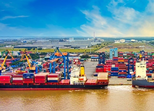 Container Việt Nam (VSC) đ&#227; nhận chuyển nhượng cổ phần Cảng Nam Hải Đ&#236;nh Vũ - Ảnh 1