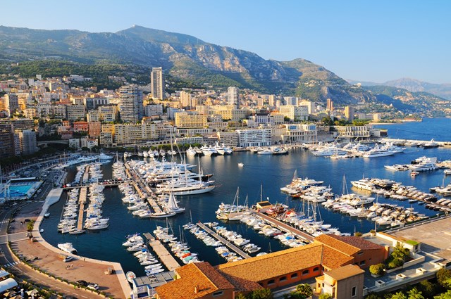 Cảng Hercules l&agrave; cửa ng&otilde; sang trọng bậc nhất Monaco thu h&uacute;t giới thượng lưu sinh sống v&agrave; nghỉ dưỡng