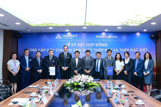 H&ograve;a Ph&aacute;t v&agrave; SMS group k&yacute; hợp đồng cung cấp d&acirc;y chuyền c&aacute;n th&eacute;p ray v&agrave; th&eacute;p đặc biệt 2