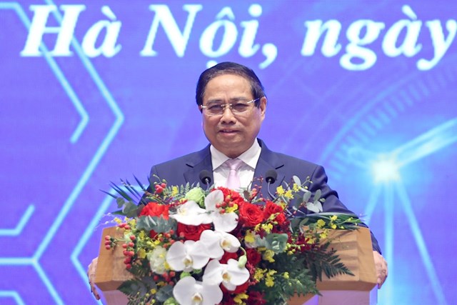 Thủ tướng: Cần ph&aacute;t động phong tr&agrave;o "to&agrave;n d&acirc;n l&agrave;m gi&agrave;u" để huy động mọi nguồn lực ph&aacute;t triển đất nước.