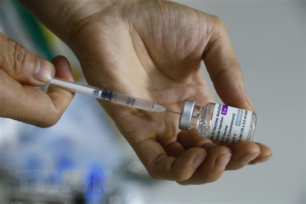 Vắc xin của h&atilde;ng AstraZeneca được sử dụng tại Việt Nam. (Ảnh: Nam Sương/TTXVN)